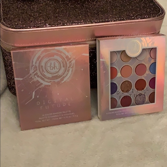 Bh cosmetics Digital Future BRAND NEW - Picture 3 of 5